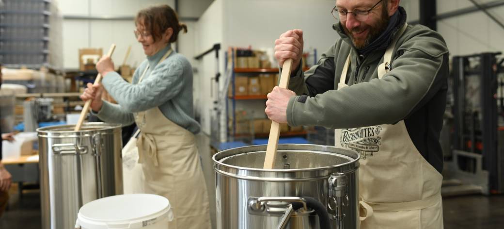 Brassez! Devenez brasseur et fabriquez votre bière avec les Biéronautes