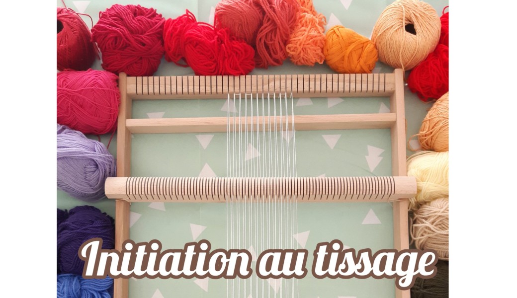 Atelier en groupe tissage sur cadre