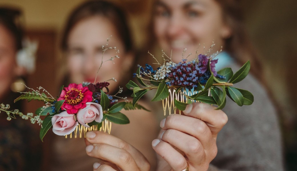 Carte cadeau - Création de son peigne à cheveux fleuri