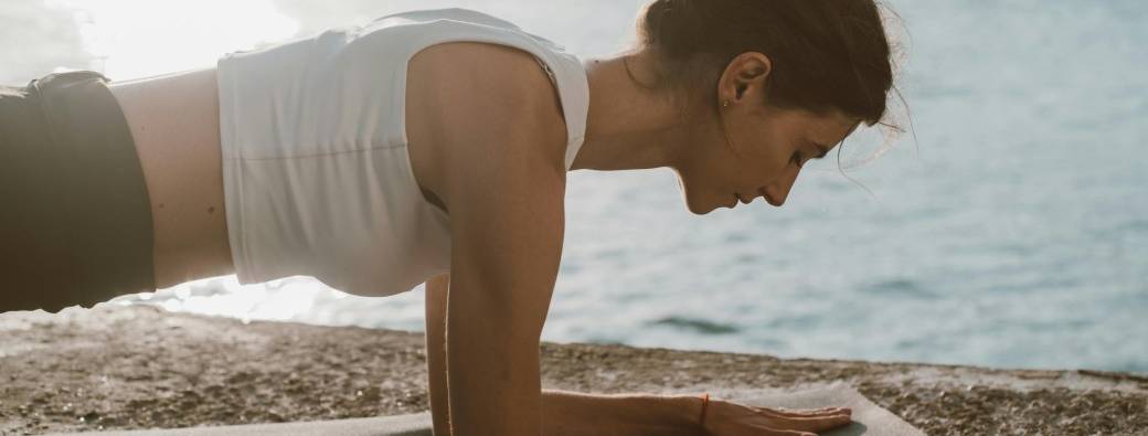 Miracle Morning ☀︎ Cours de yoga face à l'océan - avec Alice & Volt Anglet