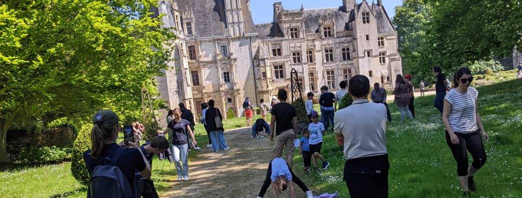 Enquête dans le parc 