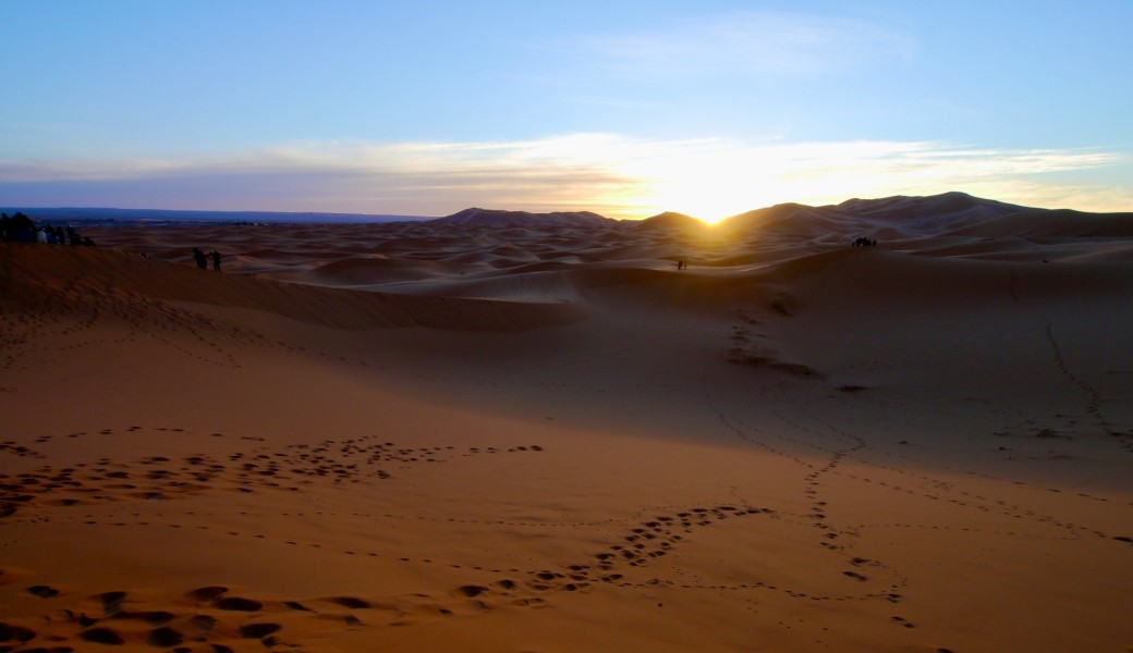 ENTRE CIEL ET DESERT